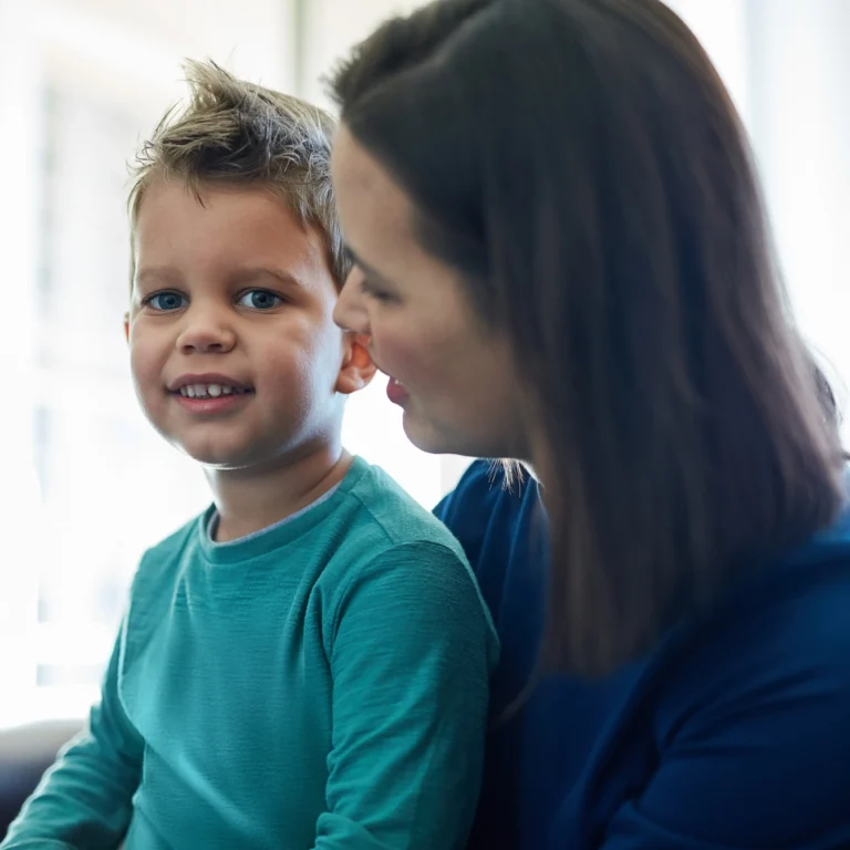 mum and a young boy age 4 talking - therachange.co.uk